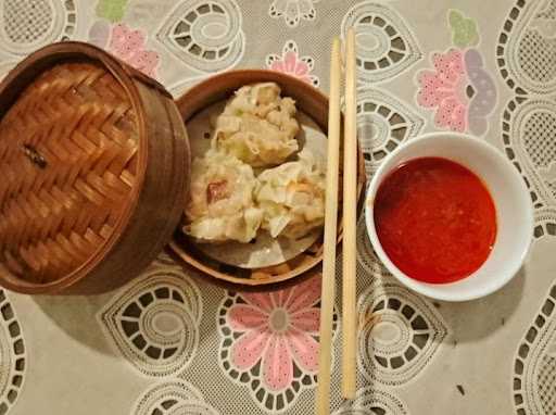 Dimsum Licious & Ketsu Buntet Pesantren 1