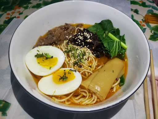 Mie Yamin Dan Ramen Ombot 7