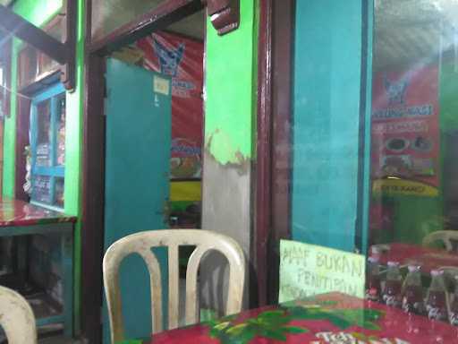 Warung Makan Sederhana 4