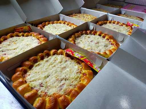 Annansya Pizza 9