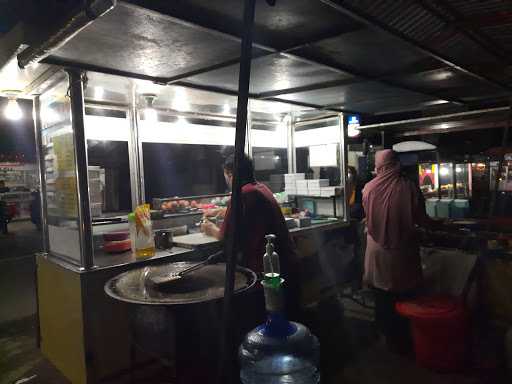 Martabak Bunderan 4