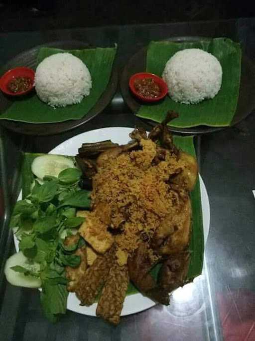 Pecel Lele Lamongan 1