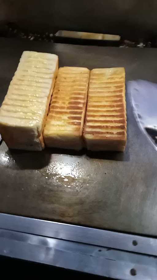 Roti Bakar Boga Rasa 9