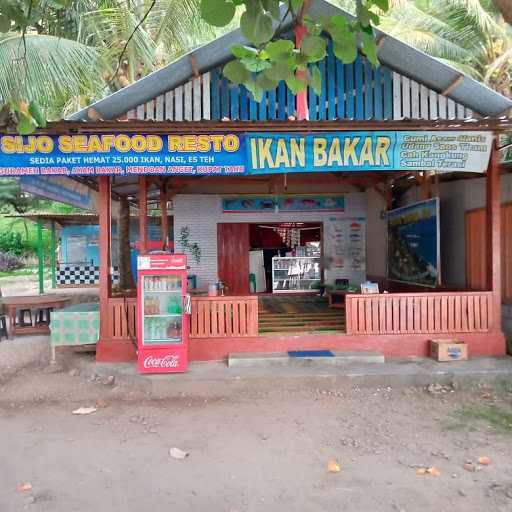 Rumah Makan Seafood Pak Sijo 4