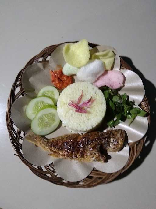 Warung Nasi Sederhana 4