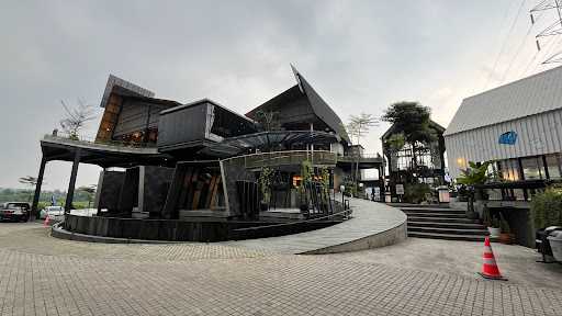 Kopi Nako Sentul City 8