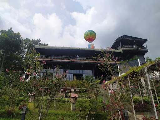 Honey Land Sentul 1