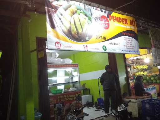 Pempek Ali Cabang Victoria 5