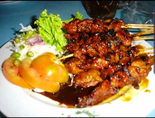 Sate Solo Do'A Ibu Pak Darmadji 3