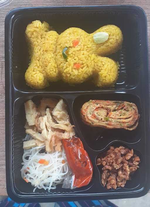 Nasi Kuning Mekar 4