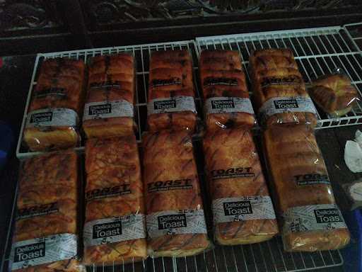 Toko Roti Dan Kue Mamaajengcookiesncakes 2