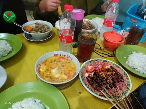 Soto & Sate Betawi Pak Totong 1