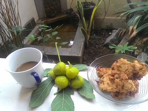 Warung Nasi Mama Bayu 1