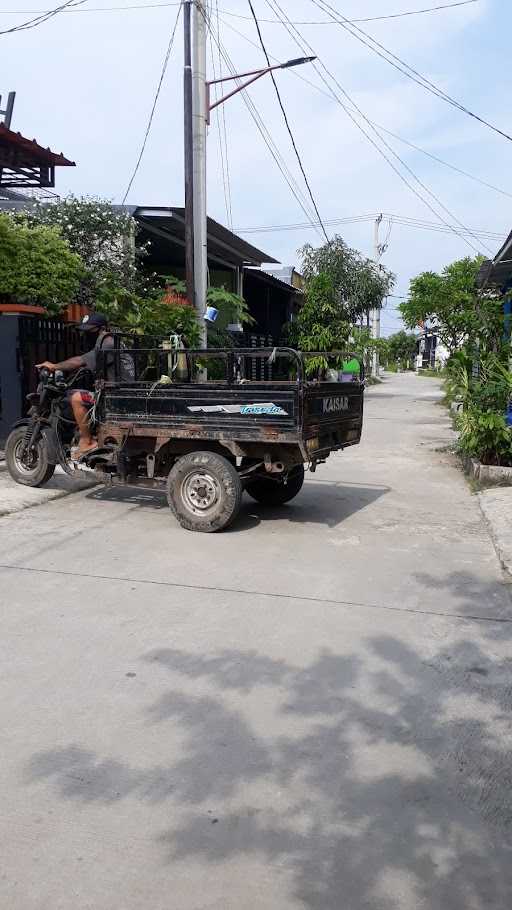 Warung Shafa Salwa (Pengecer Blue Gaz) 2