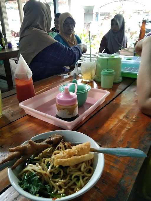 Mie Ayam & Bakso Rohma 3