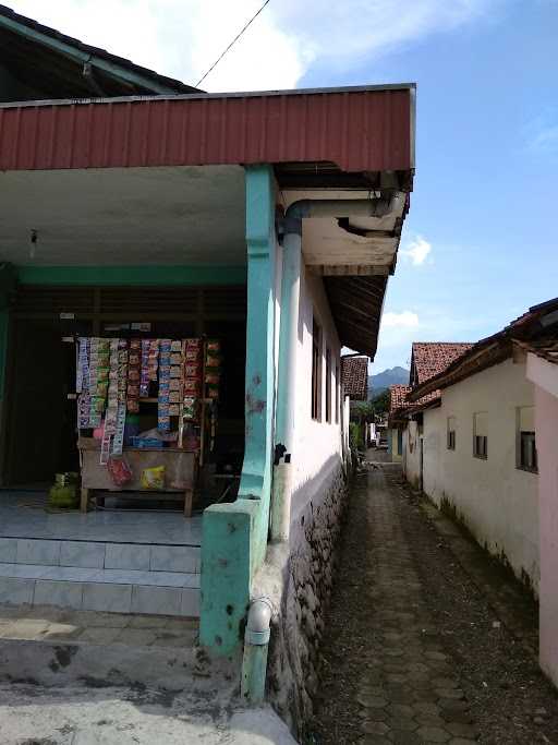 Warung Lilis Batuagung 6