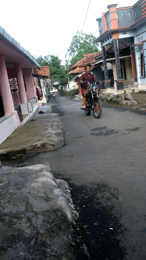 Warung Lilis Batuagung 3