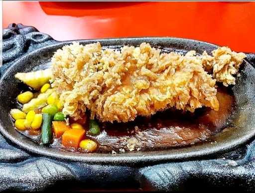 Rocket Chicken Banjaranyar 6