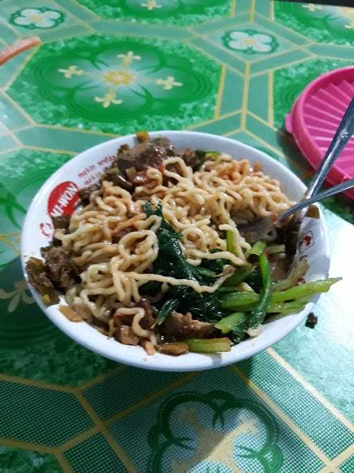 Warung Mie Ayam Bang Kumis 1