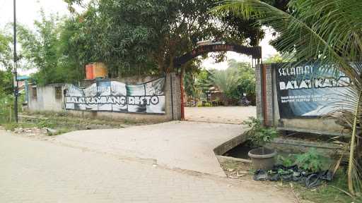 Balai Kambang Resto 1