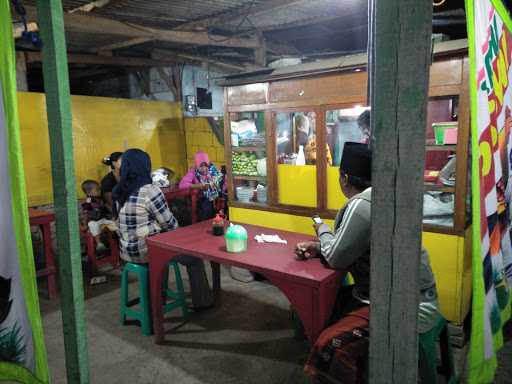 Pecel Lele Anang Jaya 7