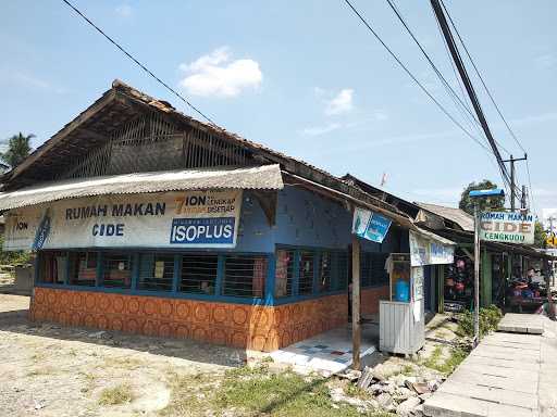 Rumah Makan Cide Cangkudu 9