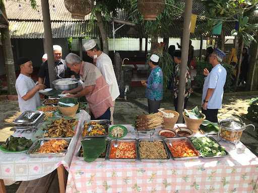 Rumah Makan Sukabumi 4