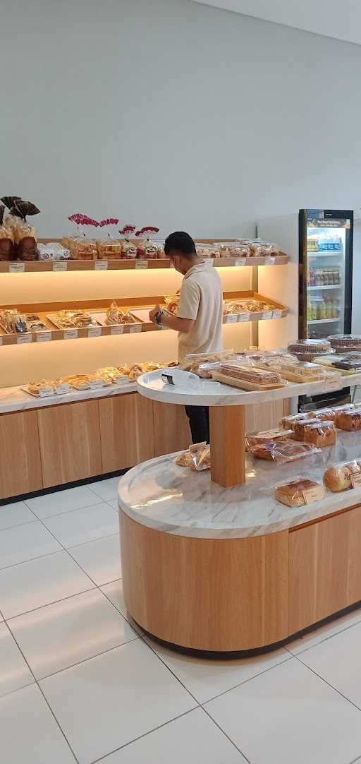 Rammona Bakery - Baleendah 10