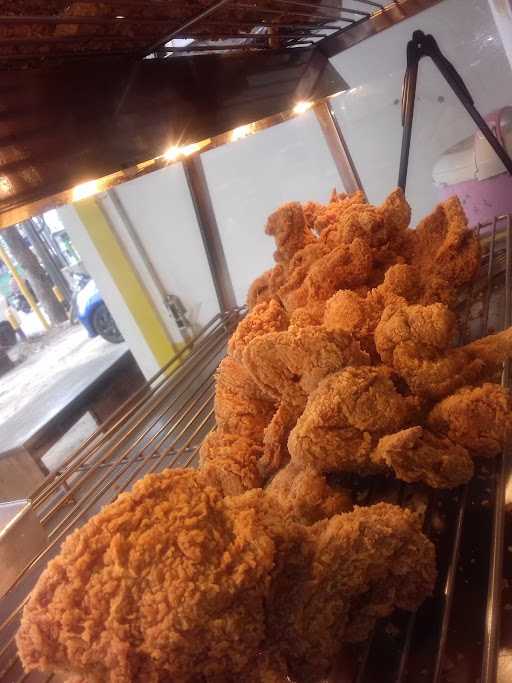 Hisana Fried Chicken - Baleendah 6