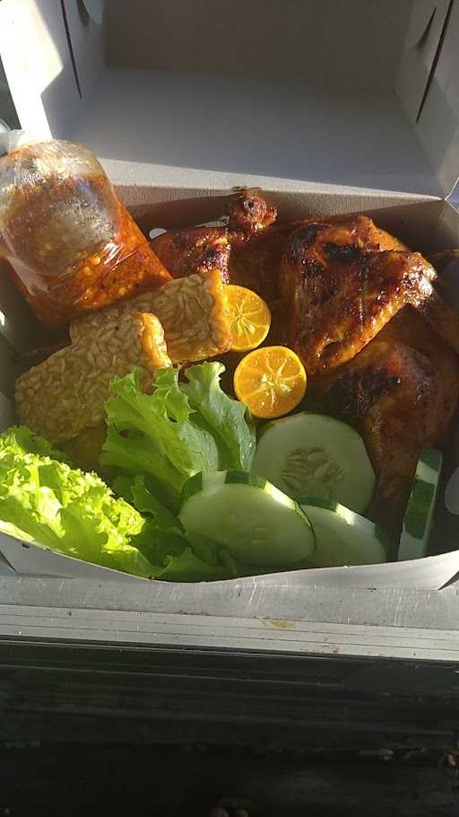 Ayam Bakar Khumaira 3