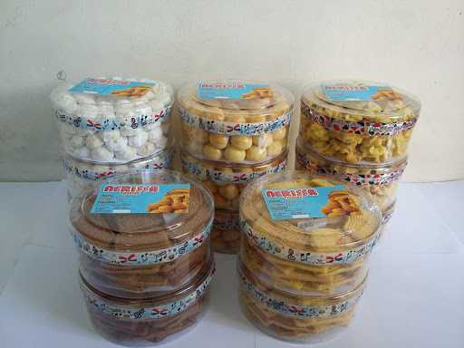 Nastar, Semprit, Sultana, Sagu Keju, Putri Salju, Kue Kering Balikpapan - Nerissa Cookies 9