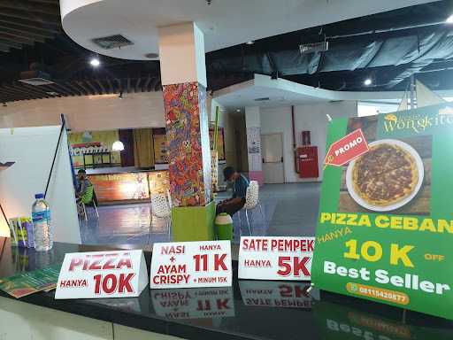 Resto Wongkito - Pizza & Pempek 6