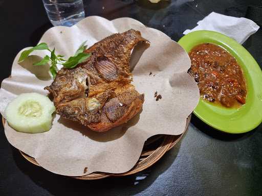 Ayam Penyet Lodoyo 7