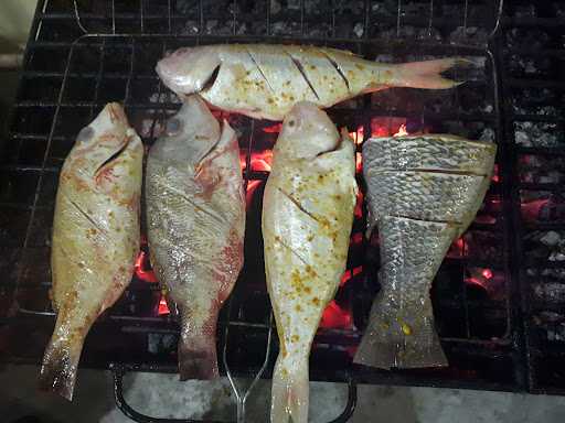 Ikan Bakar Anglers 1