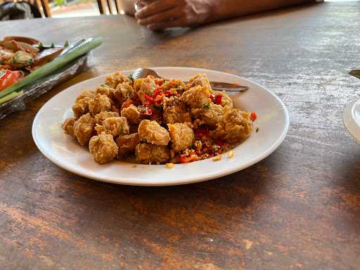 Rumah Makan Torani Mt Haryono Balikpapan 7