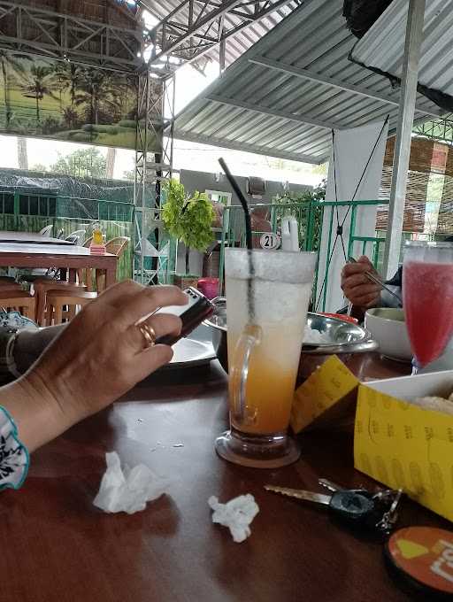 Warung Endang Joko Ayam Kremes 1