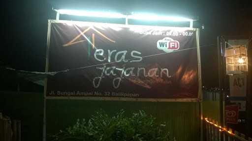 Teras Jajanan 9