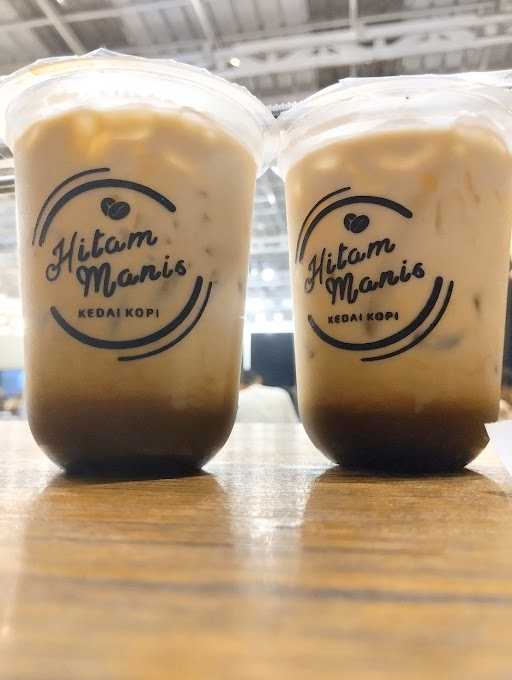 Kedai Kopi Hitam Manis 8