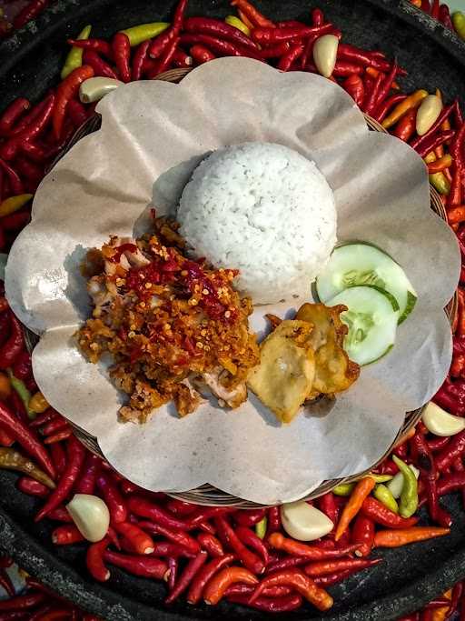 Ayam Geprek A'Ujang 2