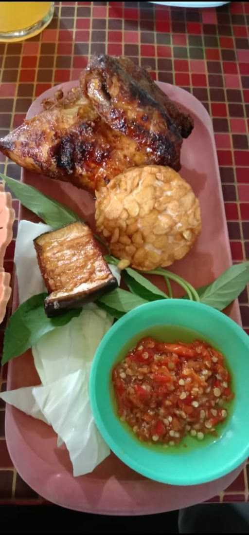 Bebek Goreng Sambel Korek 8