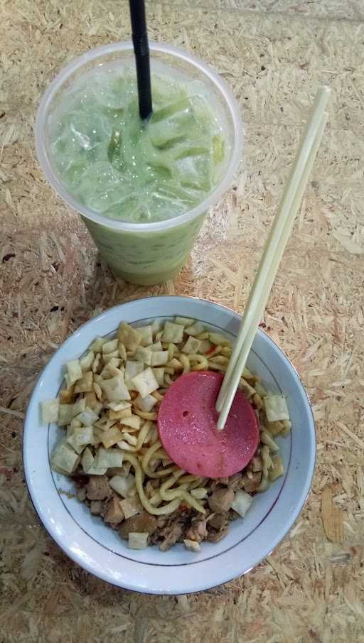 Mie Granat Balikpapan 1