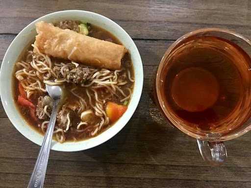 Soto Mie Semanggi Balikpapan 4