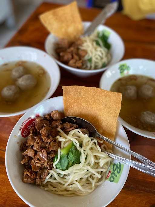 Pangsit Mie Ayam Bakso Solo 10