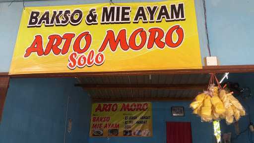 Warung Arto Moro 5