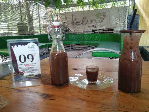 Kebun Coklat, Cafe And Resto 10