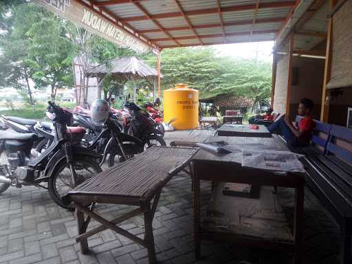 Warkop Wetan Waduk Rest Area 5