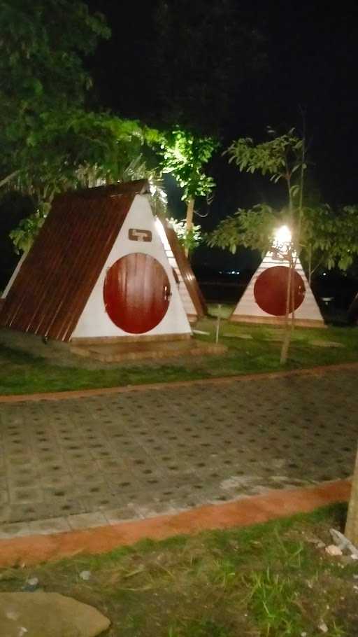 Dira Cafe Camping 7