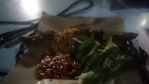 Pecel Lele Adam 4