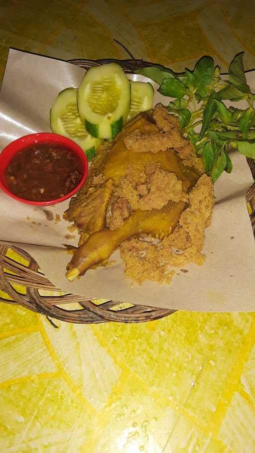 Pecel Lele Adam 5