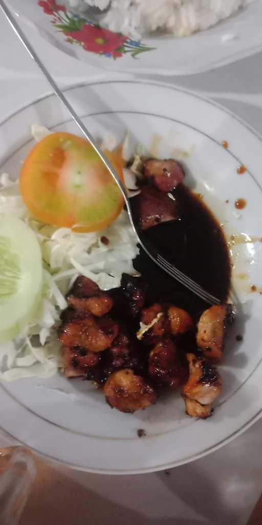 Sate Kambing & Ayam Goreng Pringwulung 5